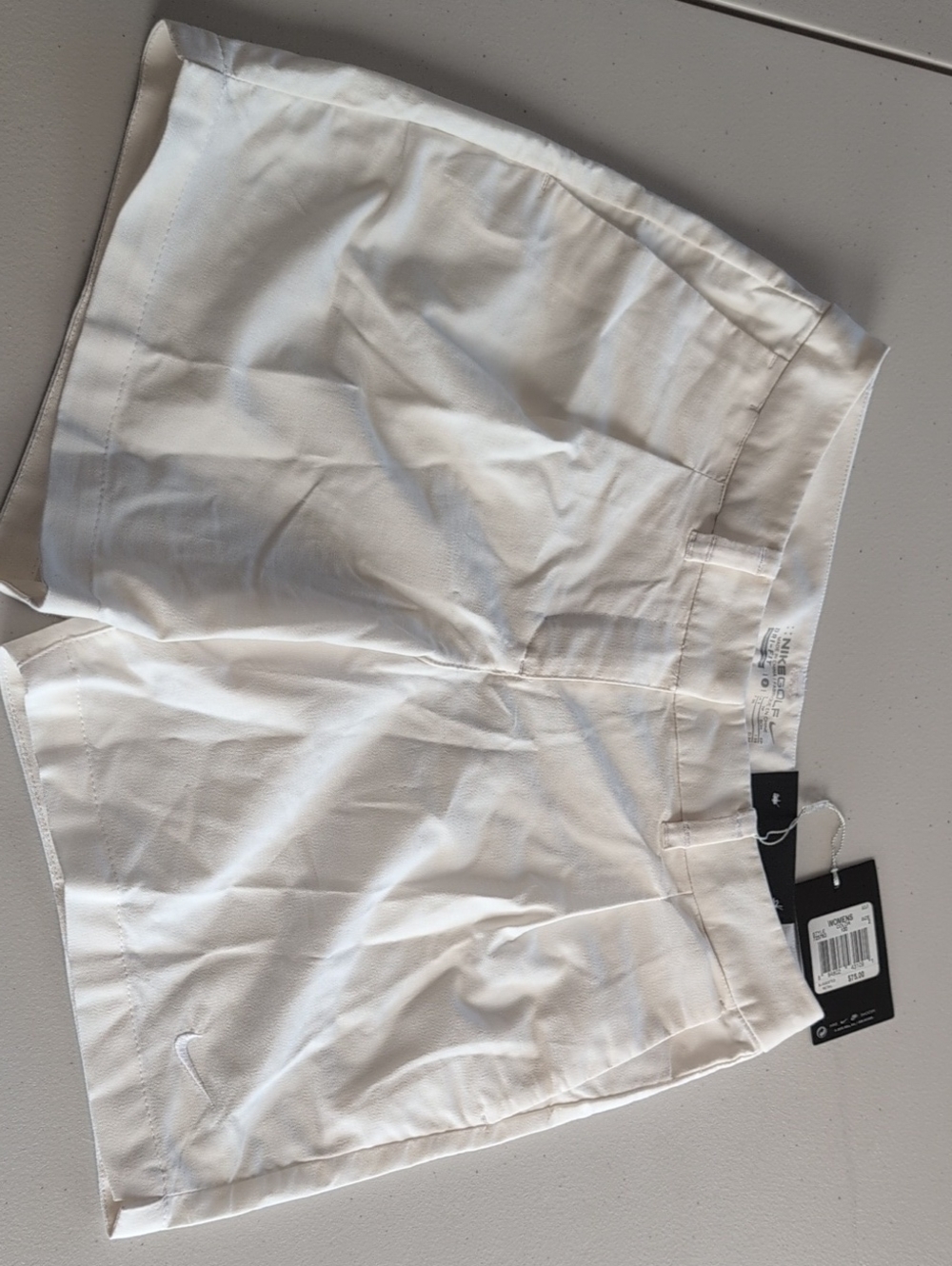 Nike White Women's Athletic Golf Shorts Size 2 NWT